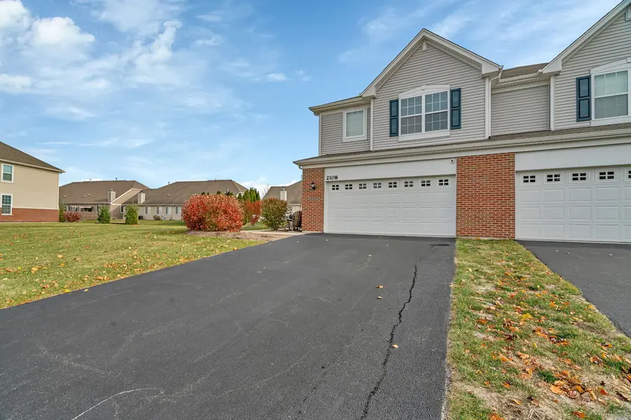 2108 Pembridge Lane, Joliet, IL 60431 - Image #3