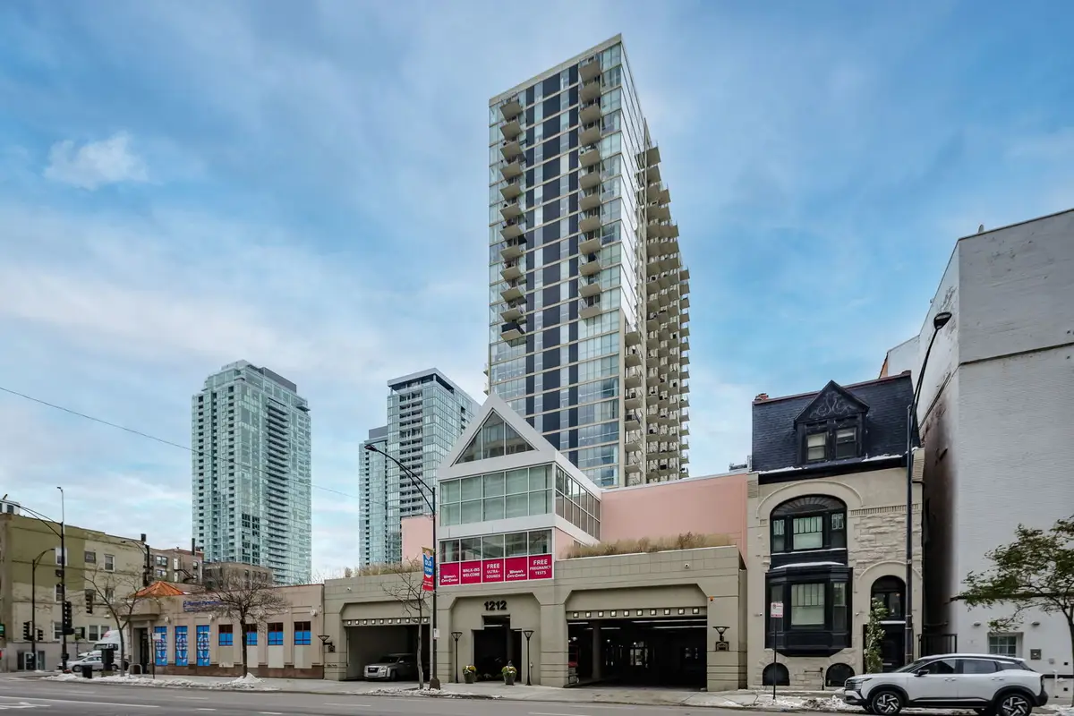 1212 N La Salle Drive #2303, Chicago, IL 60610 - Image #1