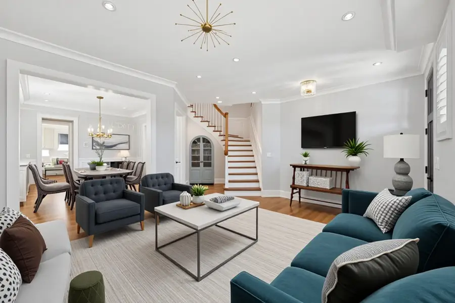 762 S Saylor Avenue, Elmhurst, IL 60126 - Image #3