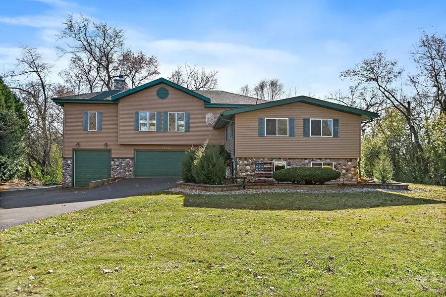 9513 Elm Lane, Crystal Lake, IL 60014 - Image #2