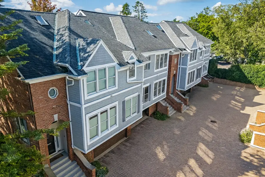 28 S Clay Street, Hinsdale, IL 60521 - Image #3