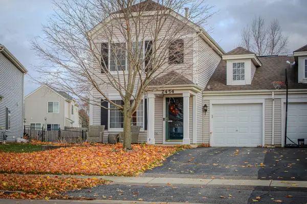 2454 Roxbury Lane, Montgomery, IL 60538