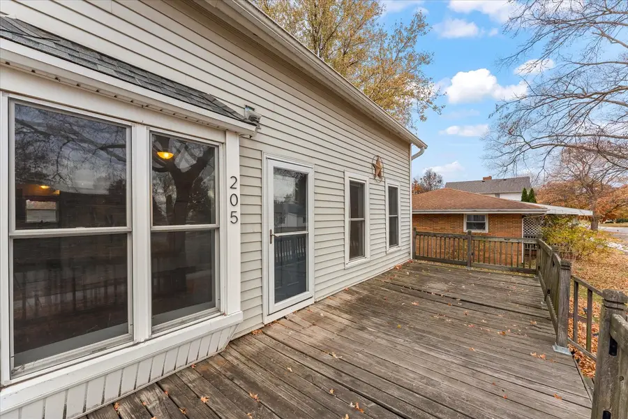 205 E South Street, Mansfield, IL 61854 - Image #2