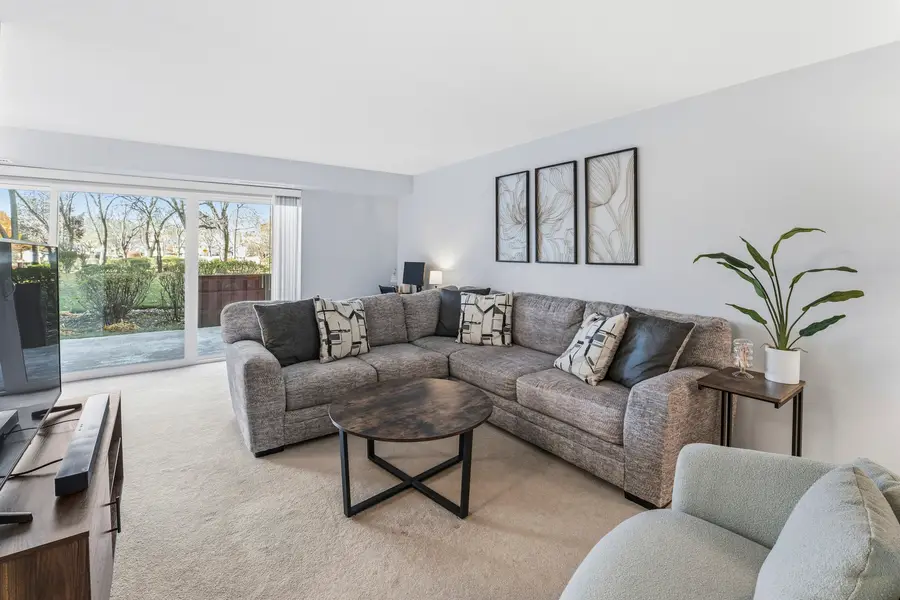 35 S Baybrook Drive #106, Palatine, IL 60074 - Image #3