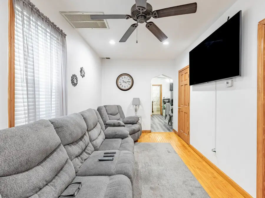 1910 S 61st Court, Cicero, IL 60804 - Image #2