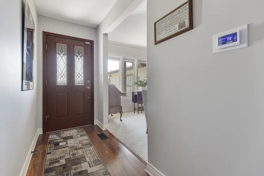 260 Wellington Avenue, Elk Grove Village, IL 60007 - Image #3