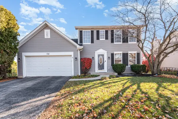 714 Pinehurst Lane, Oswego, IL 60543