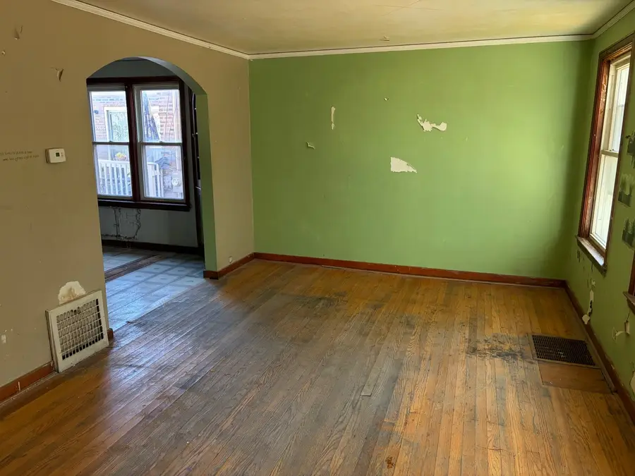 3627 S 58th Court, Cicero, IL 60804 - Image #2