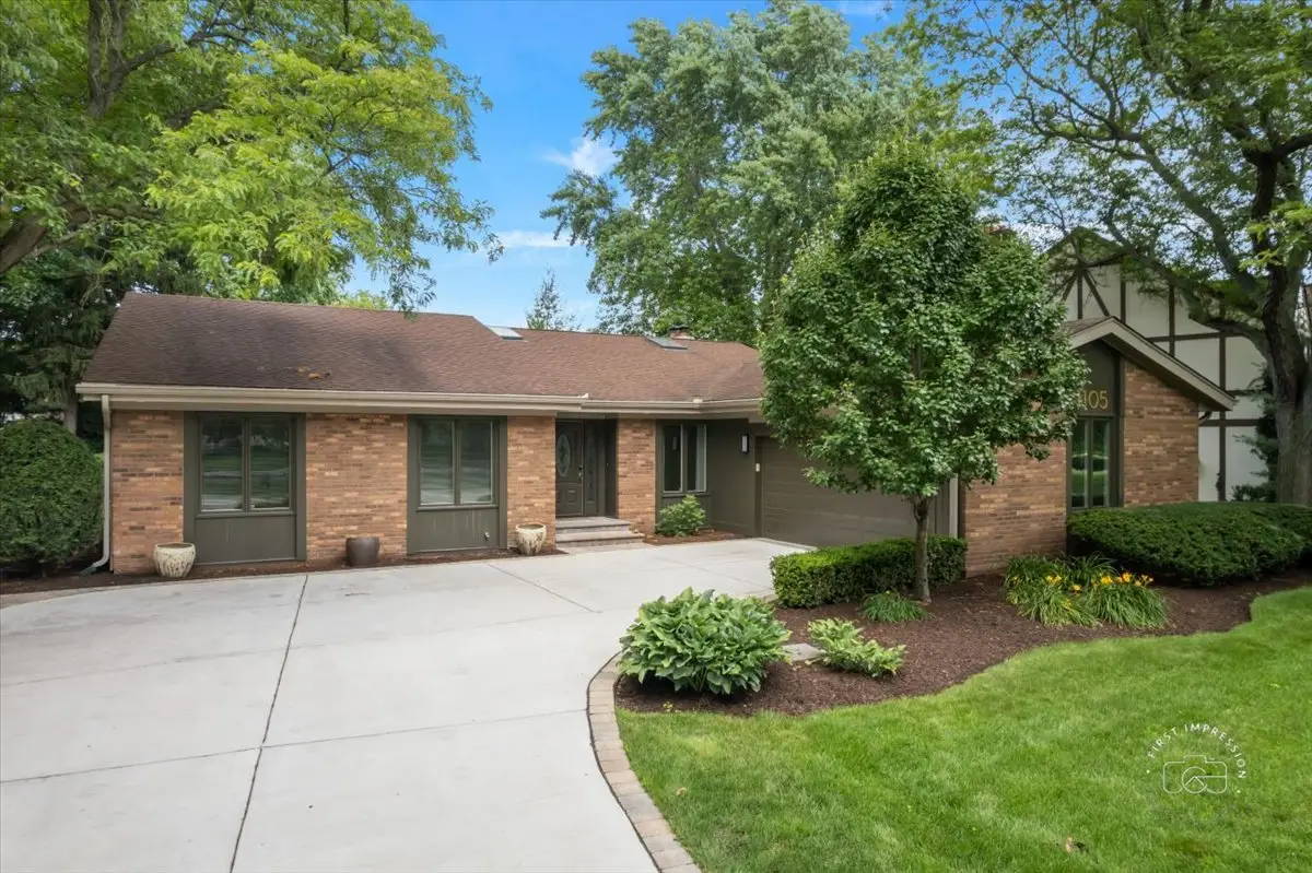 1105 W Bauer Road, Naperville, IL 60563 - Image #1