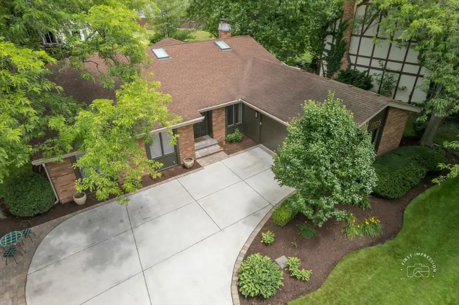 1105 W Bauer Road, Naperville, IL 60563 - Image #3