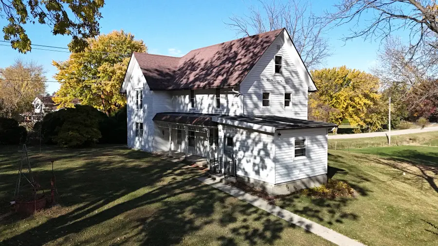 9729 Beaver Valley Road, Belvidere, IL 61008 - Image #2