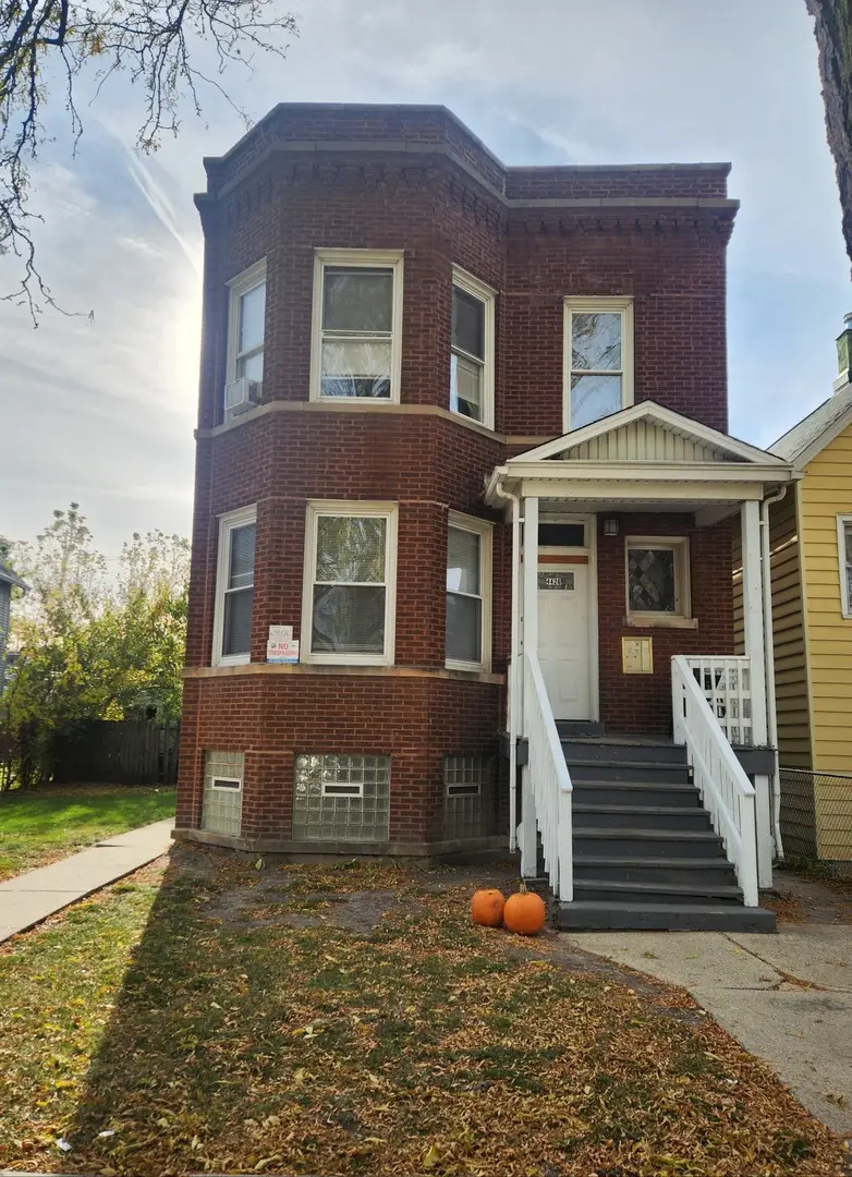 Address Withheld By Seller, Chicago, IL 60630 - Image #1