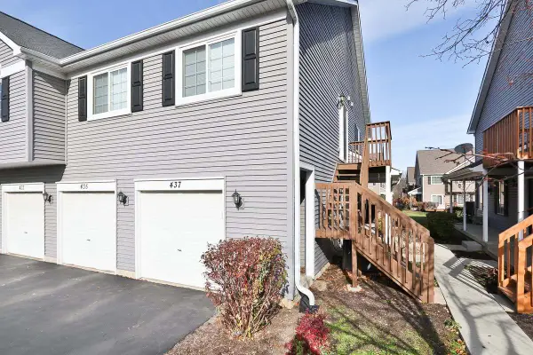 437 Village Creek Drive #437, Lake In The Hills, IL 60156