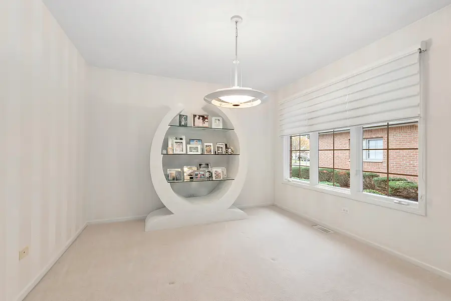 18332 Pond View Court, Tinley Park, IL 60477 - Image #3