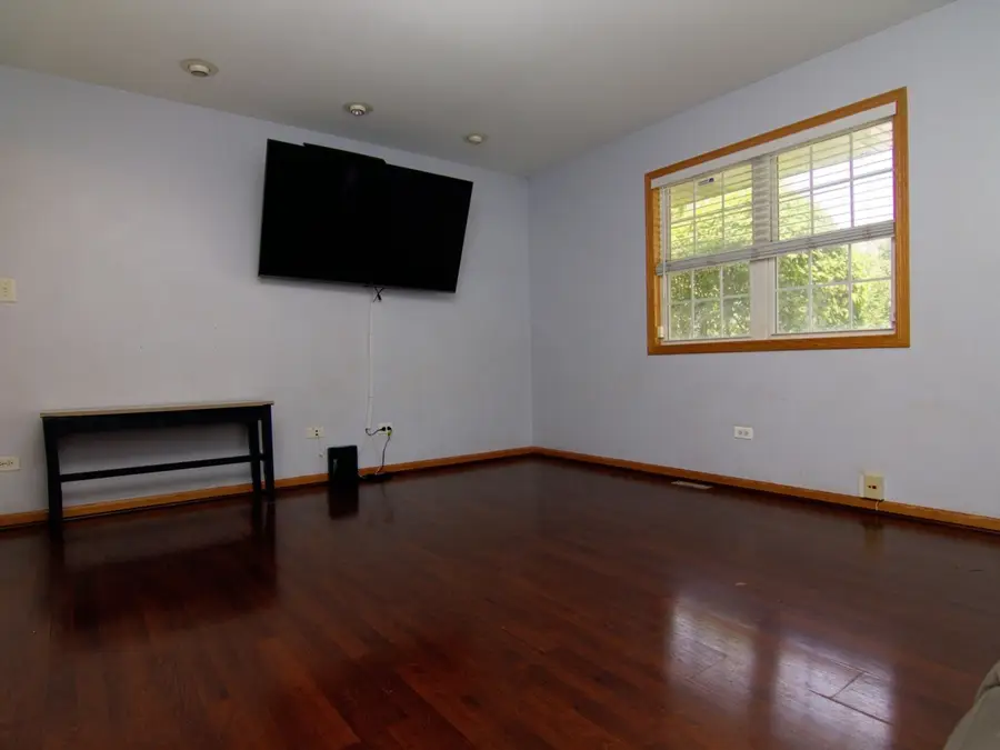 12940 S May Street, Calumet Park, IL 60827 - Image #2