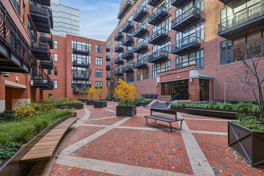 333 W Hubbard Street #808, Chicago, IL 60654 - Image #2