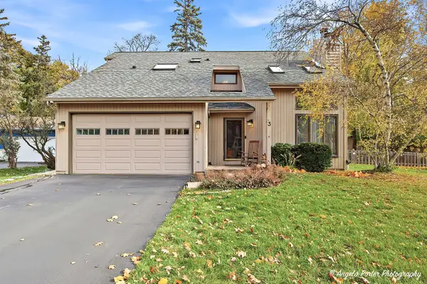 3 Woodhead Drive, Lake Villa, IL 60046