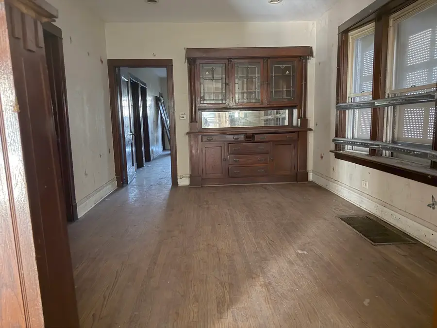 741 N Trumbull Avenue, Chicago, IL 60624 - Image #3