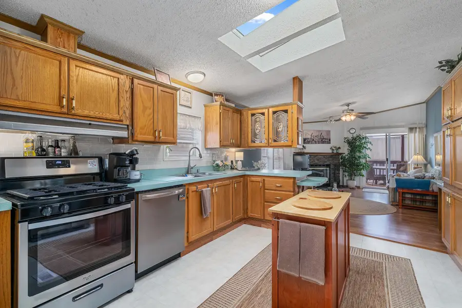 22710 S Ravisloe Lane, Frankfort, IL 60423 - Image #2