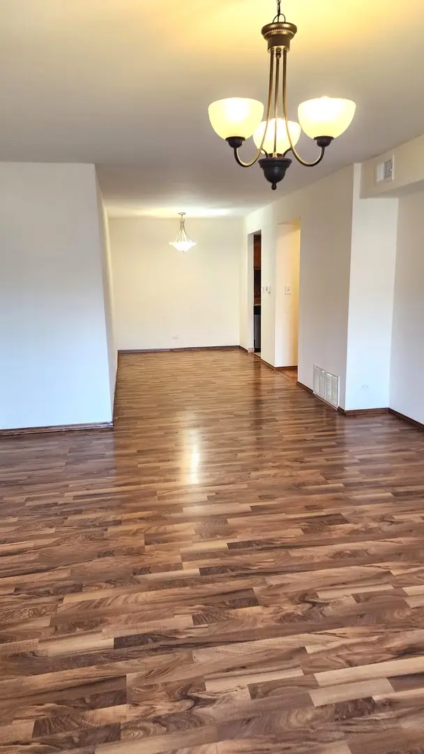 8 Oak Creek Drive #1803, Buffalo Grove, IL 60089 - Image #3