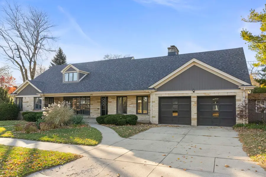 175 S Harrison Avenue, Aurora, IL 60506 - Image #2