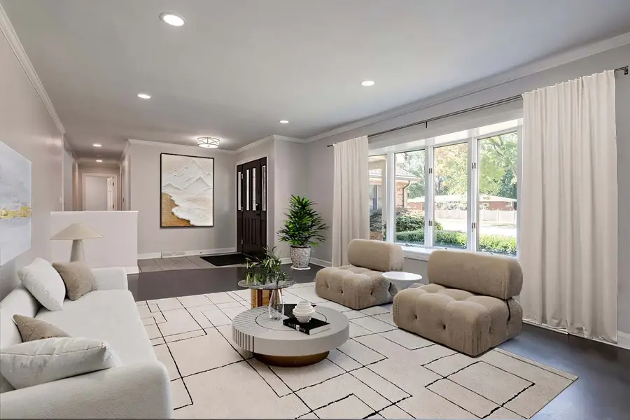 505 E Atwood Court, Elmhurst, IL 60126 - Image #2