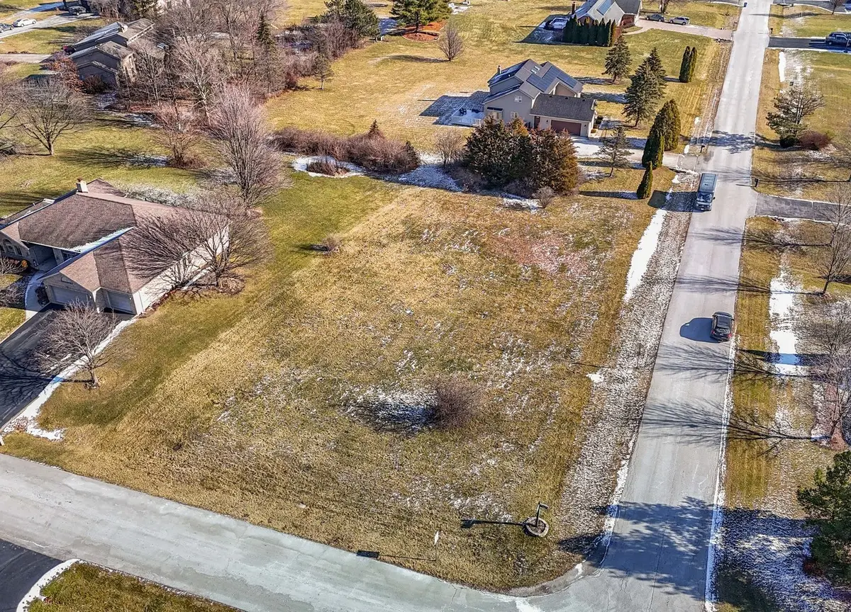 2552 E Royal Ridge Drive, Crete, IL 60417 - Image #1