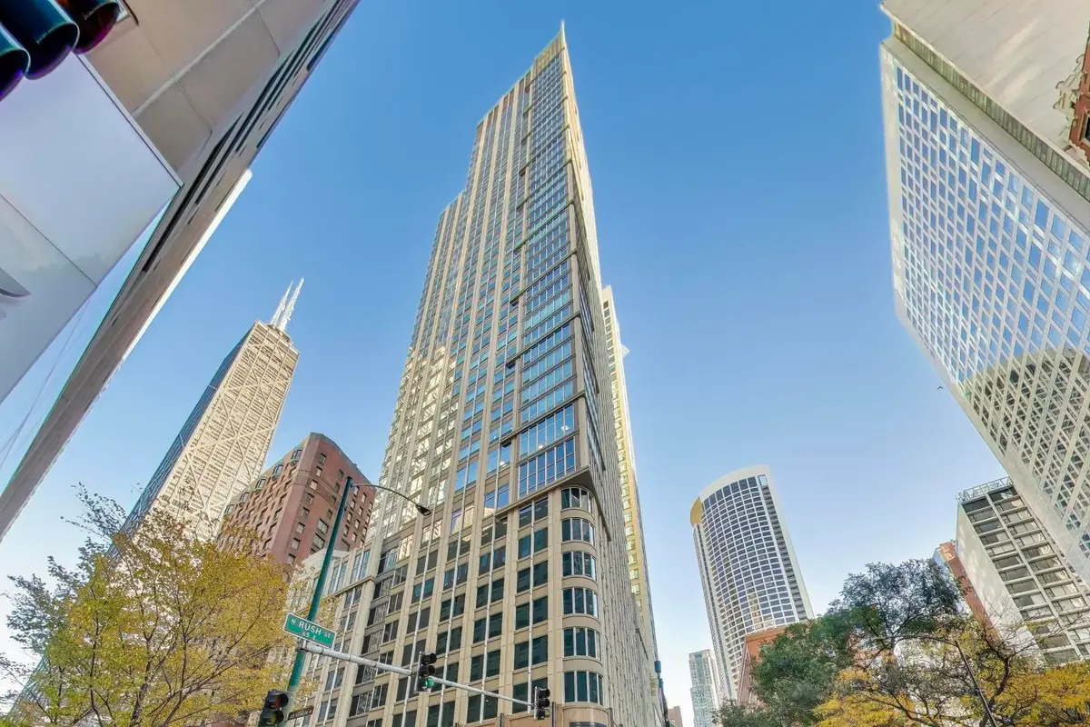 57 E Delaware Place #3504, Chicago, IL 60611 - Image #1