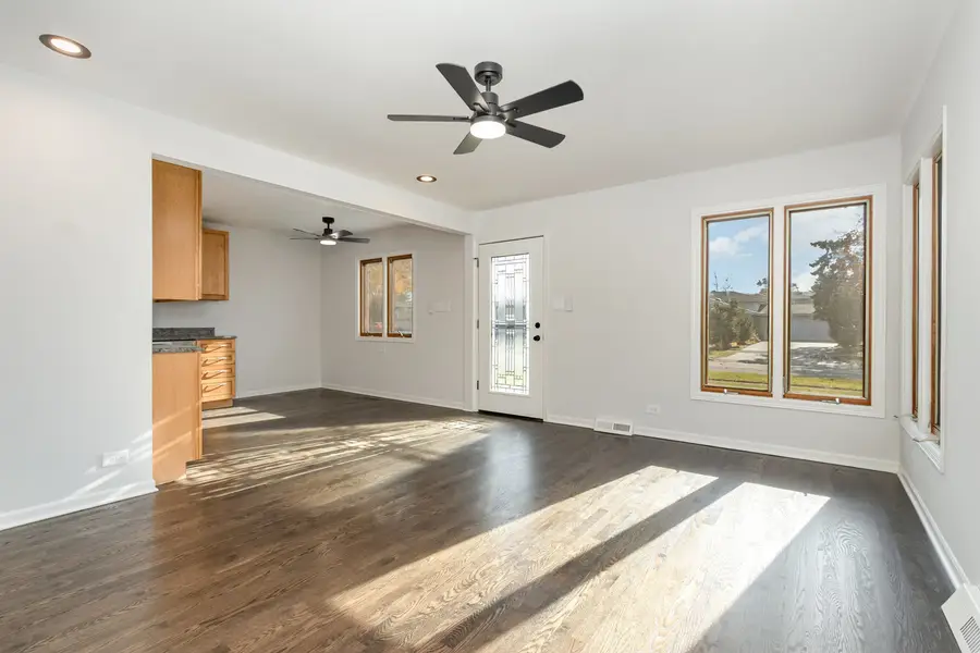 7726 W 80th Place, Bridgeview, IL 60455 - Image #3