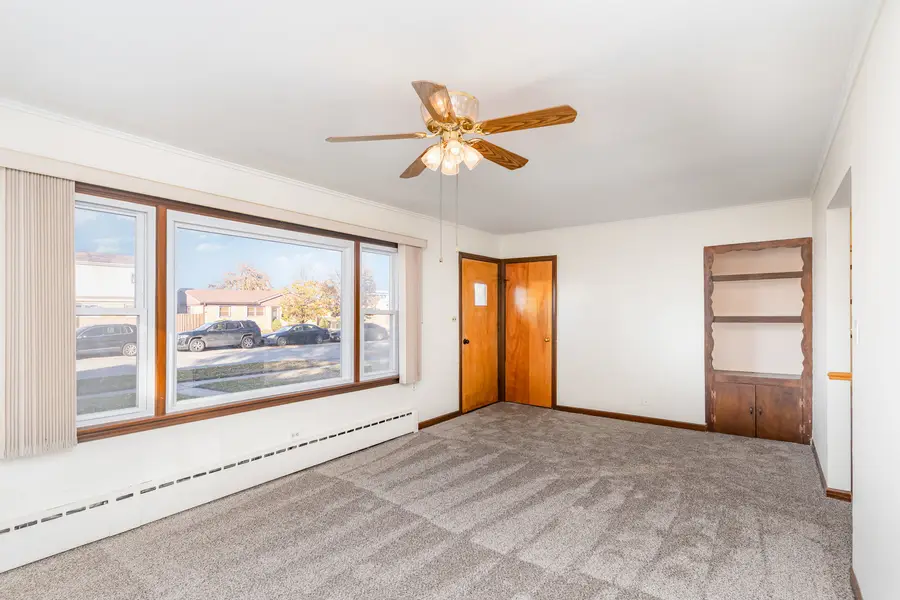 10849 Lyman Avenue, Chicago Ridge, IL 60415 - Image #3