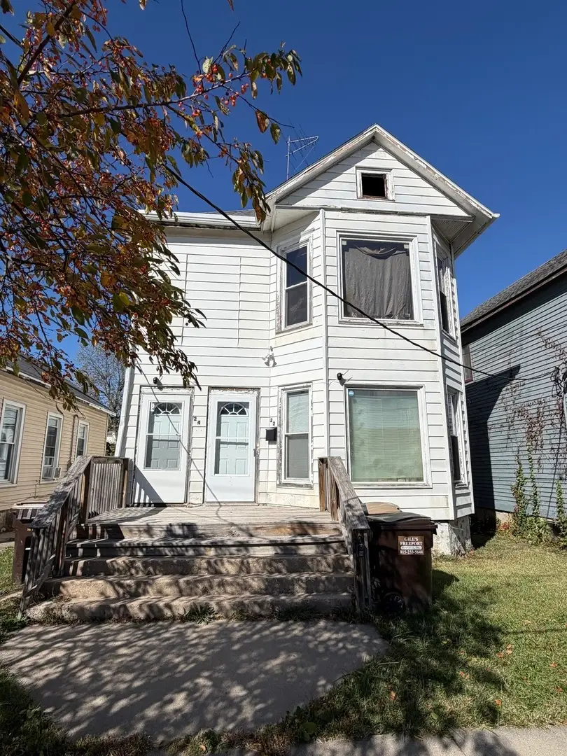 22-24 W Clark Street, Freeport, IL 61032 - Image #1