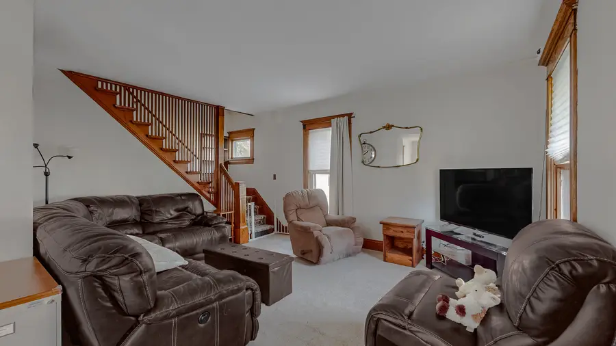 Address Withheld By Seller, Woodstock, IL 60098 - Image #2