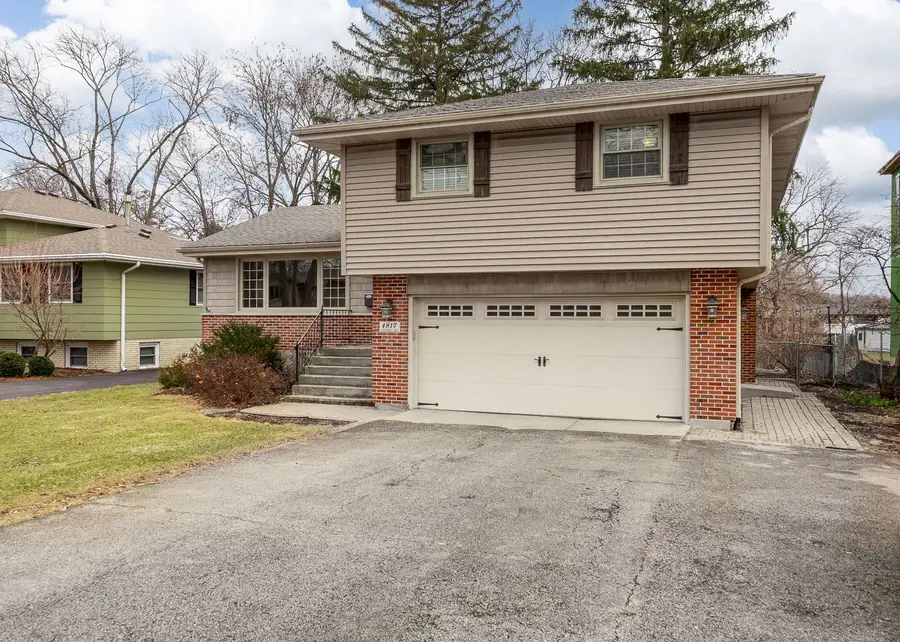 4817 Stonewall Avenue, Downers Grove, IL 60515 - Image #3