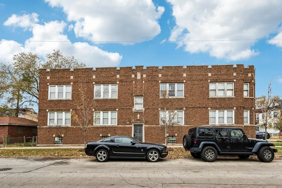 3057 E 79th Place, Chicago, IL 60617 - Image #1