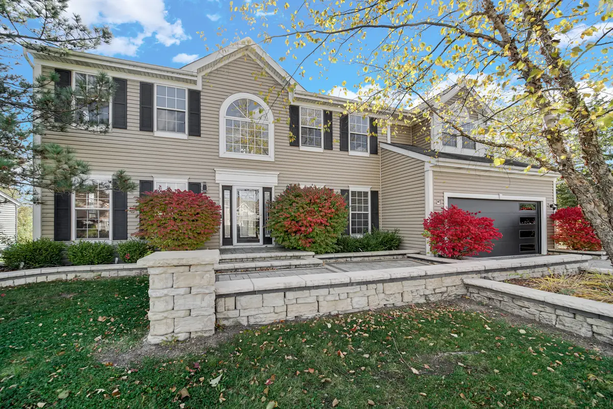 3087 Haven Lane, Lindenhurst, IL 60046 - Image #1