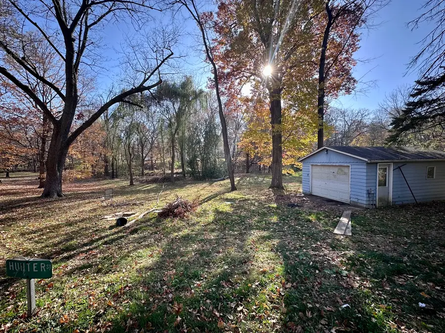 3105 Woodlawn Road, Sterling, IL 61081 - Image #3