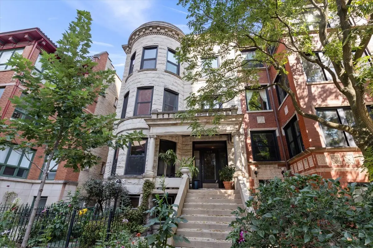 Address Withheld By Seller, Chicago, IL 60657 - Image #1