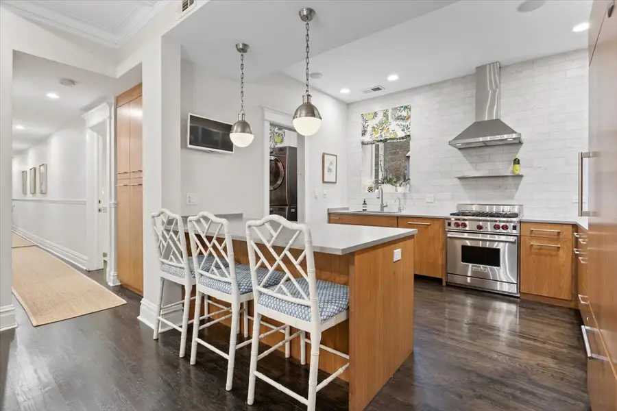 Address Withheld By Seller, Chicago, IL 60657 - Image #2