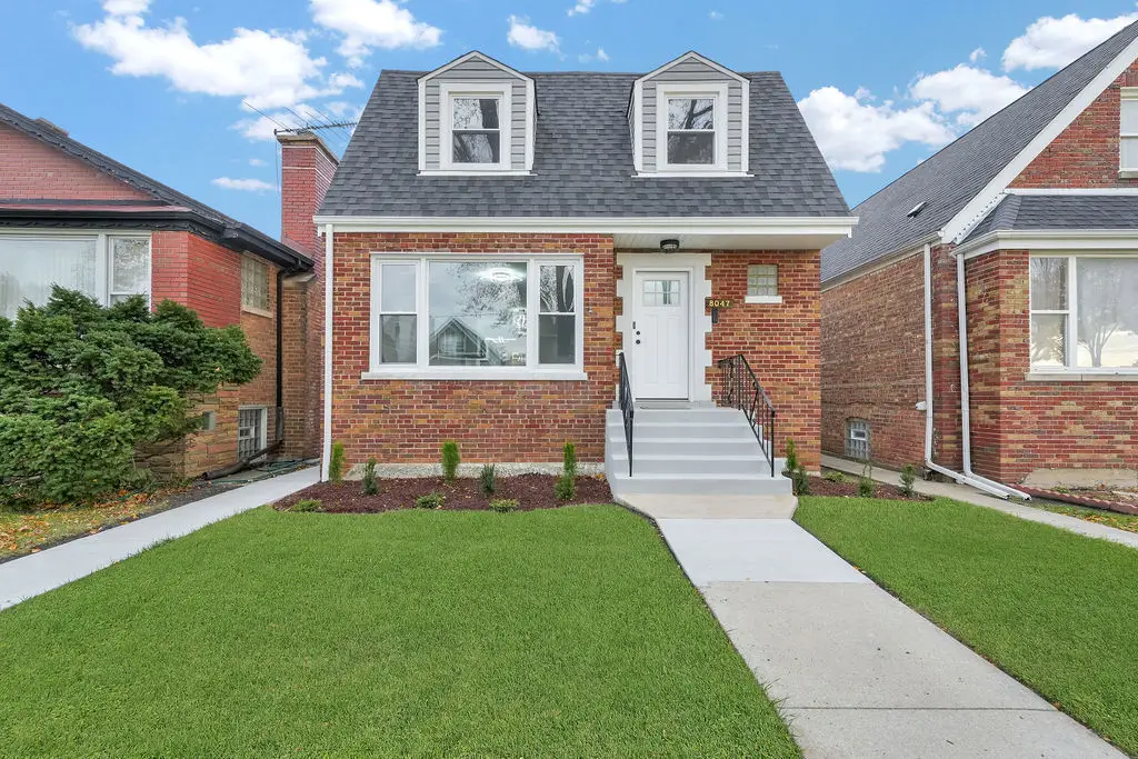 8047 S Mozart Street, Chicago, IL 60652 - Image #1