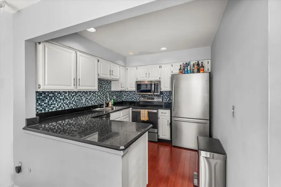 111 Aberdeen Court, Geneva, IL 60134 - Image #3