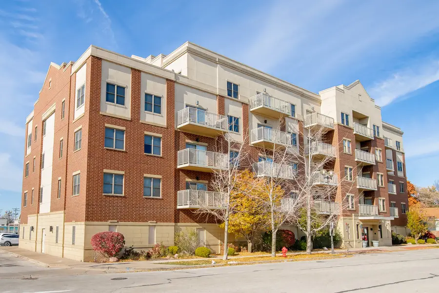 9440 S 51st Avenue #417, Oak Lawn, IL 60453 - Image #2