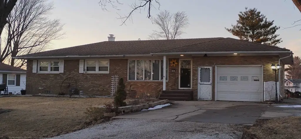 4351 Maple Street, Galesburg, IL 61401 - Image #1