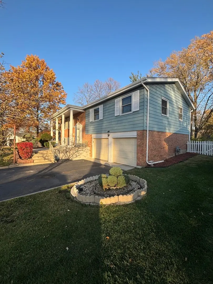 18745 Queens Road, Homewood, IL 60430 - Image #2