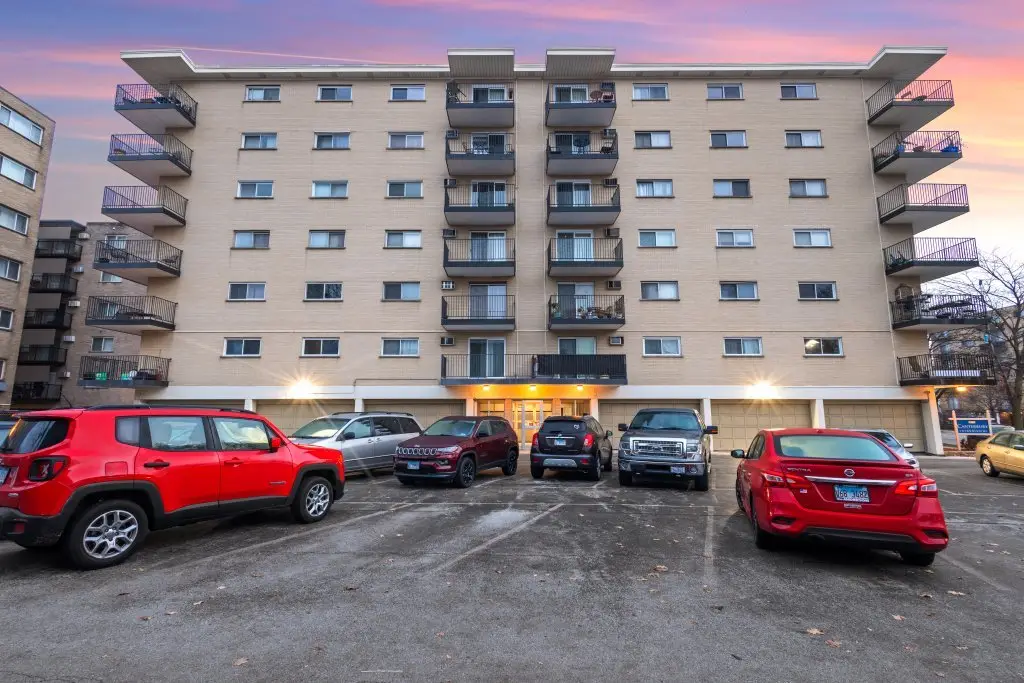 315 Des Plaines Avenue #607, Forest Park, IL 60130 - Image #1