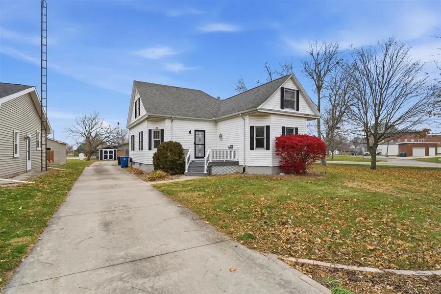 109 S Jefferson Street, Towanda, IL 61776 - Image #2