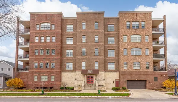 4929 Forest Avenue #2E, Downers Grove, IL 60515