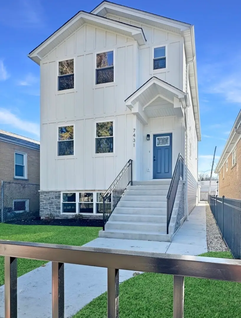 7431 W Forest Preserve Avenue, Chicago, IL 60634 - Image #1