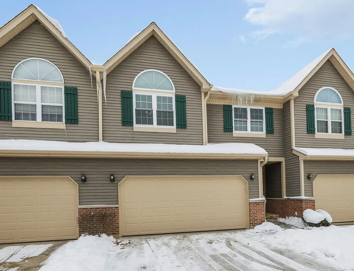 431 Dunridge Court #431, East Dundee, IL 60118 - Image #1