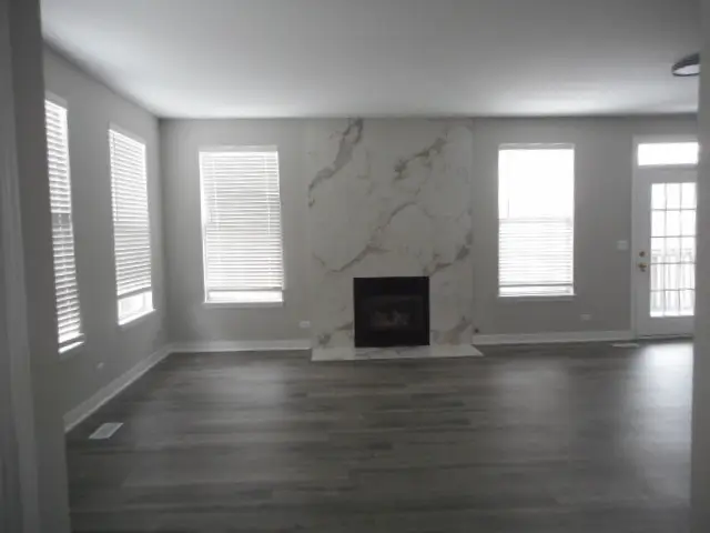 710 Timothy Court, East Dundee, IL 60118 - Image #2