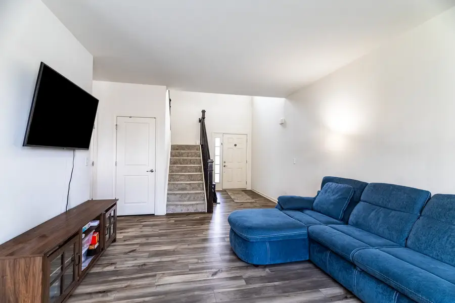 8512 Stillwater Road, Wonder Lake, IL 60097 - Image #3